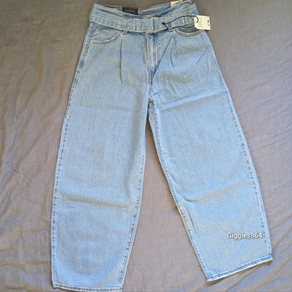 Levi's Belted Baggy Jeans in Living Legend - Picture 5 of 7